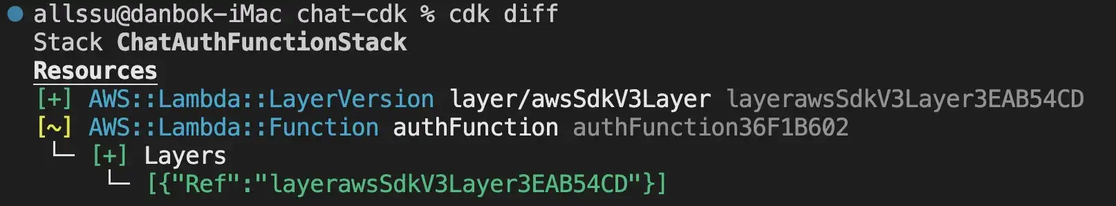 CDK에서 Lambda Layer을 개발하고 cdk diff를 입력한 콘솔 이미지